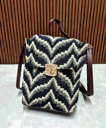 Stylish Double Handle Sling Bag for Everyday Use 156